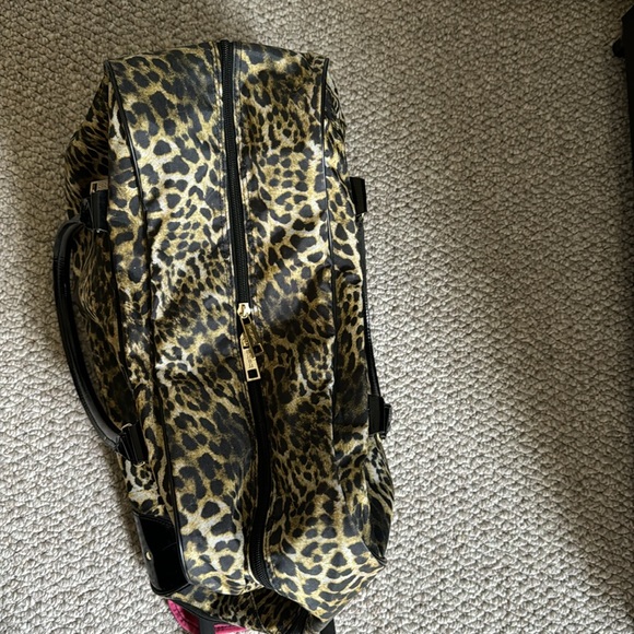 bebe Cheetah Roller Duffle Bag - Picture 7 of 9